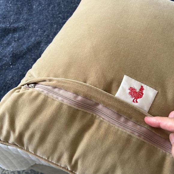 Pair of decorative pillows - Picture 2 of 4